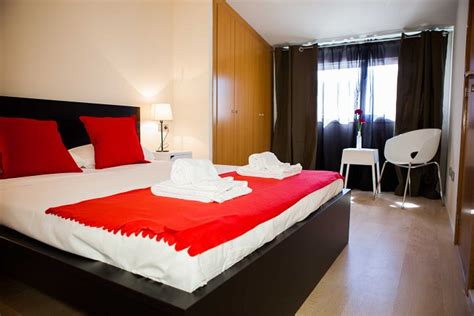 Hulot B&B Valencia, Valencia: Hotel Reviews, Rooms & Prices.